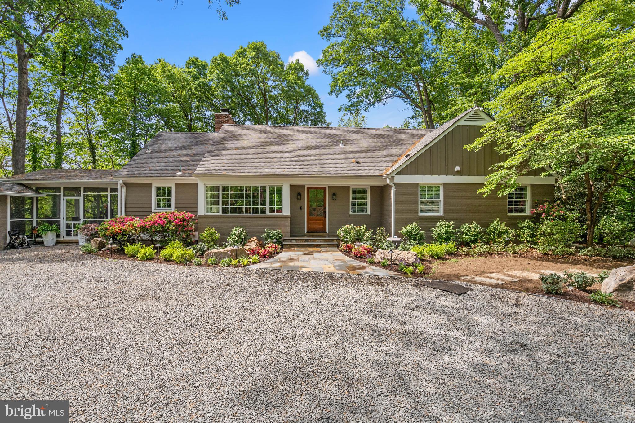 4812 Maury Ln