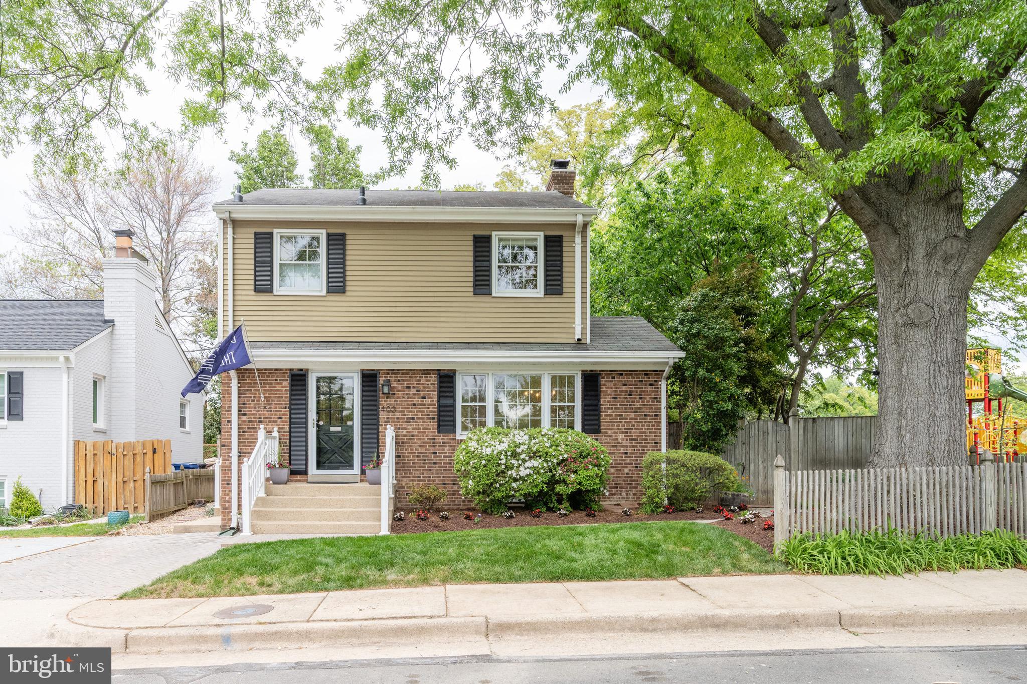 403 Thomas St