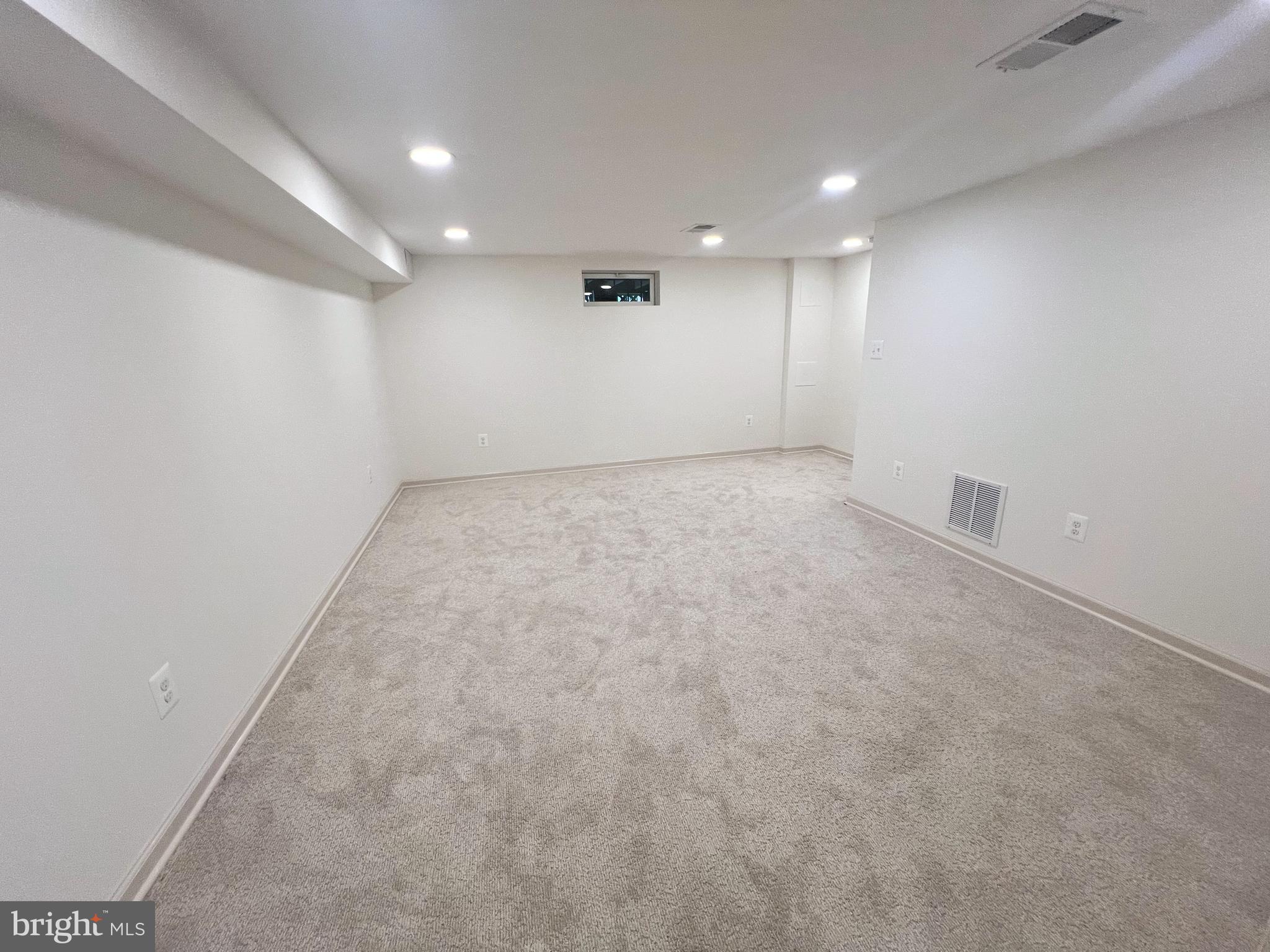 164 WESMOND DR