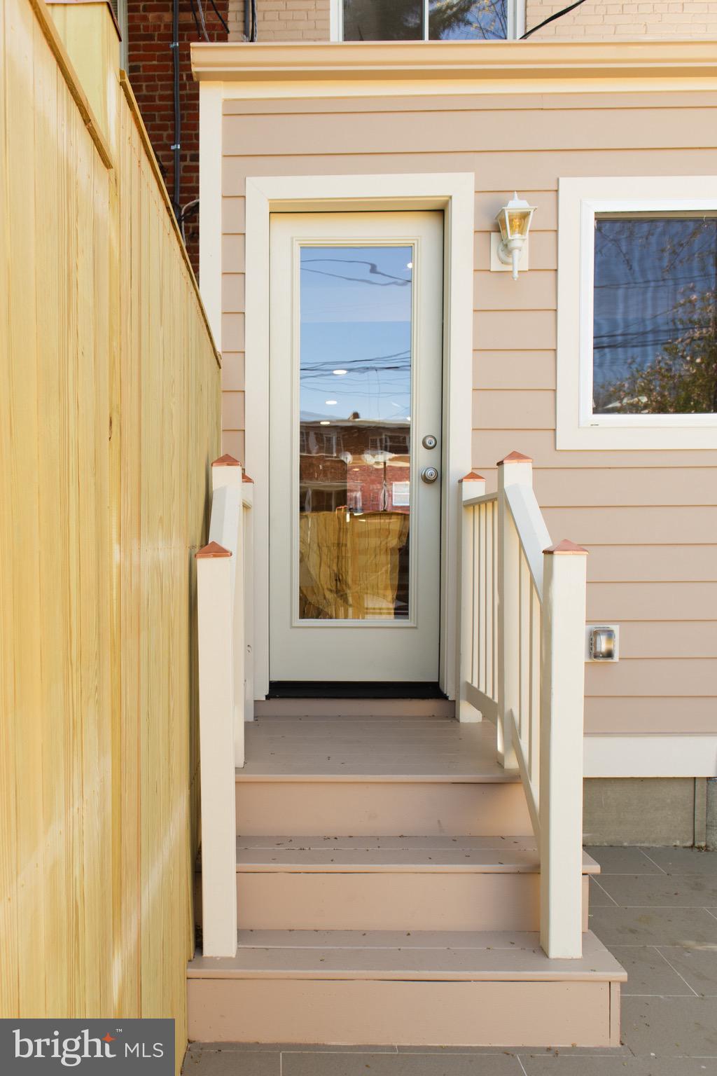 164 WESMOND DR