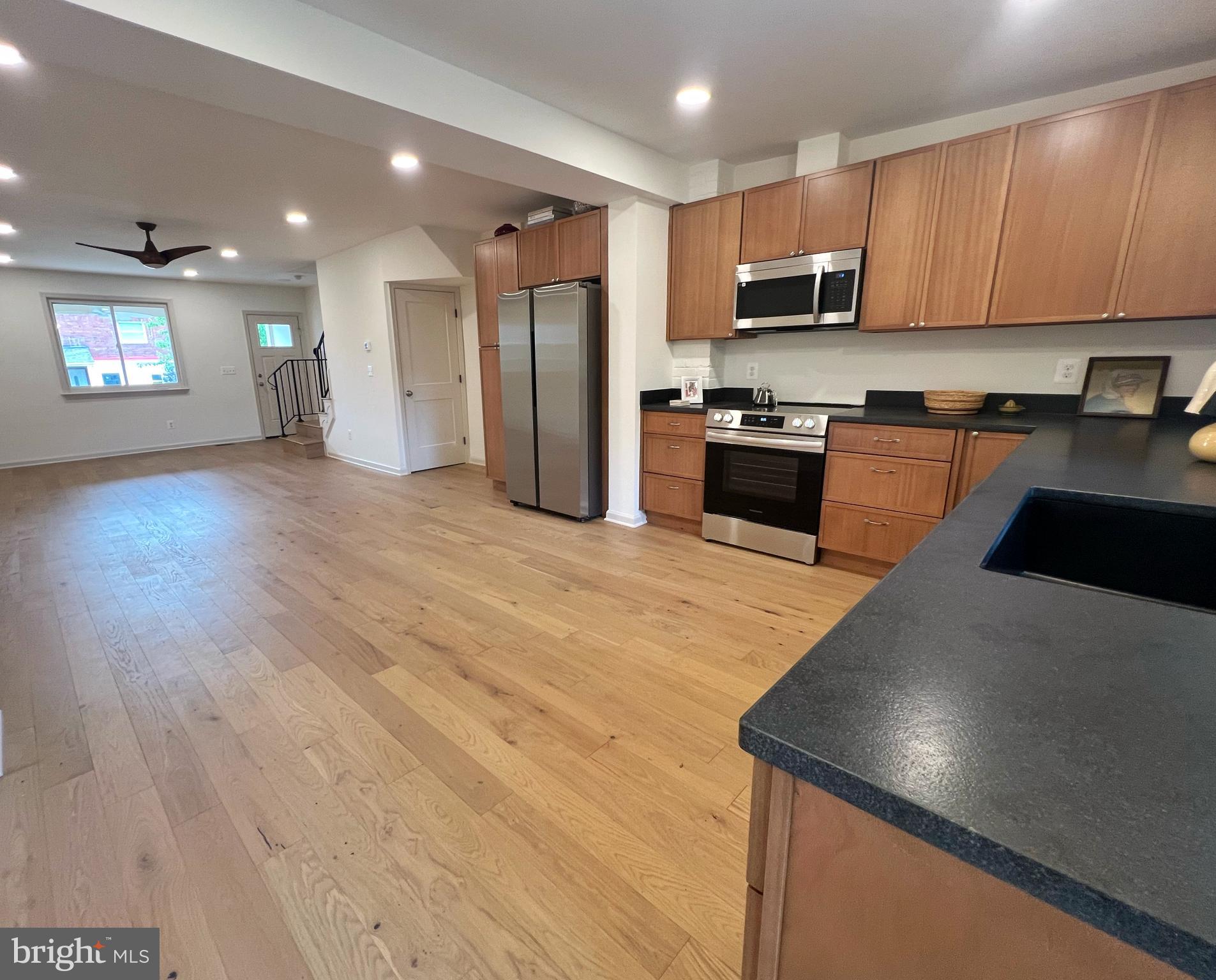164 WESMOND DR