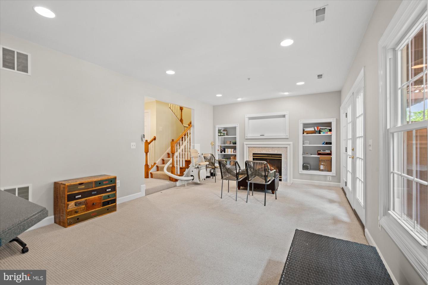 721 Hawkins Way