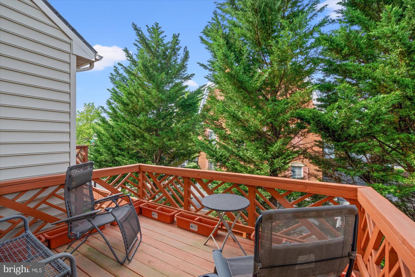 721 Hawkins Way