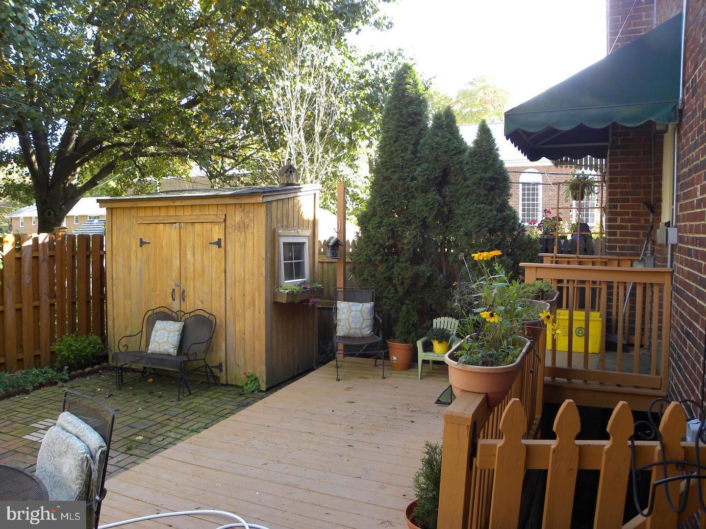 1315 COMMONWEALTH AVE