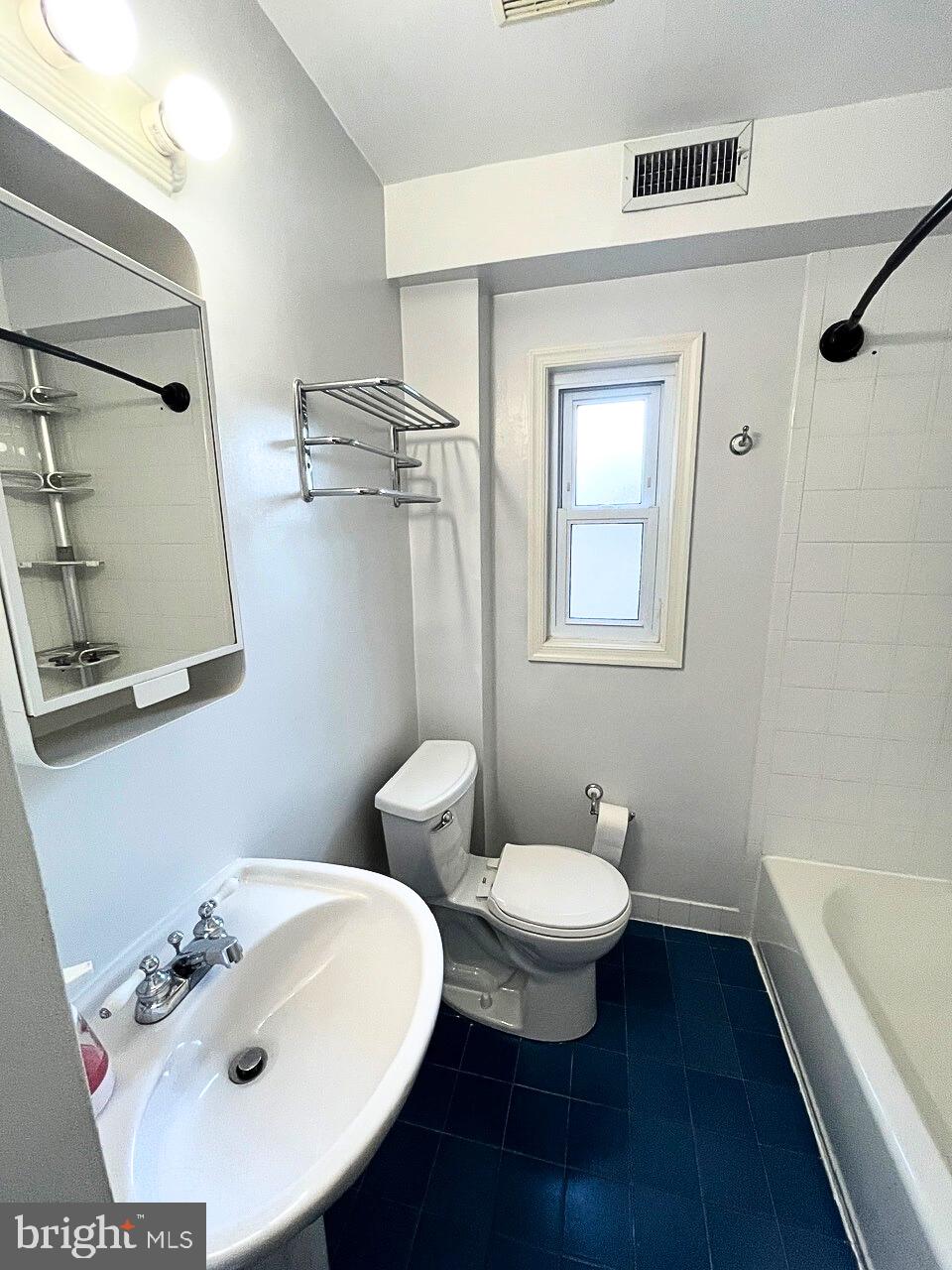 420 E BELLEFONTE AVE E