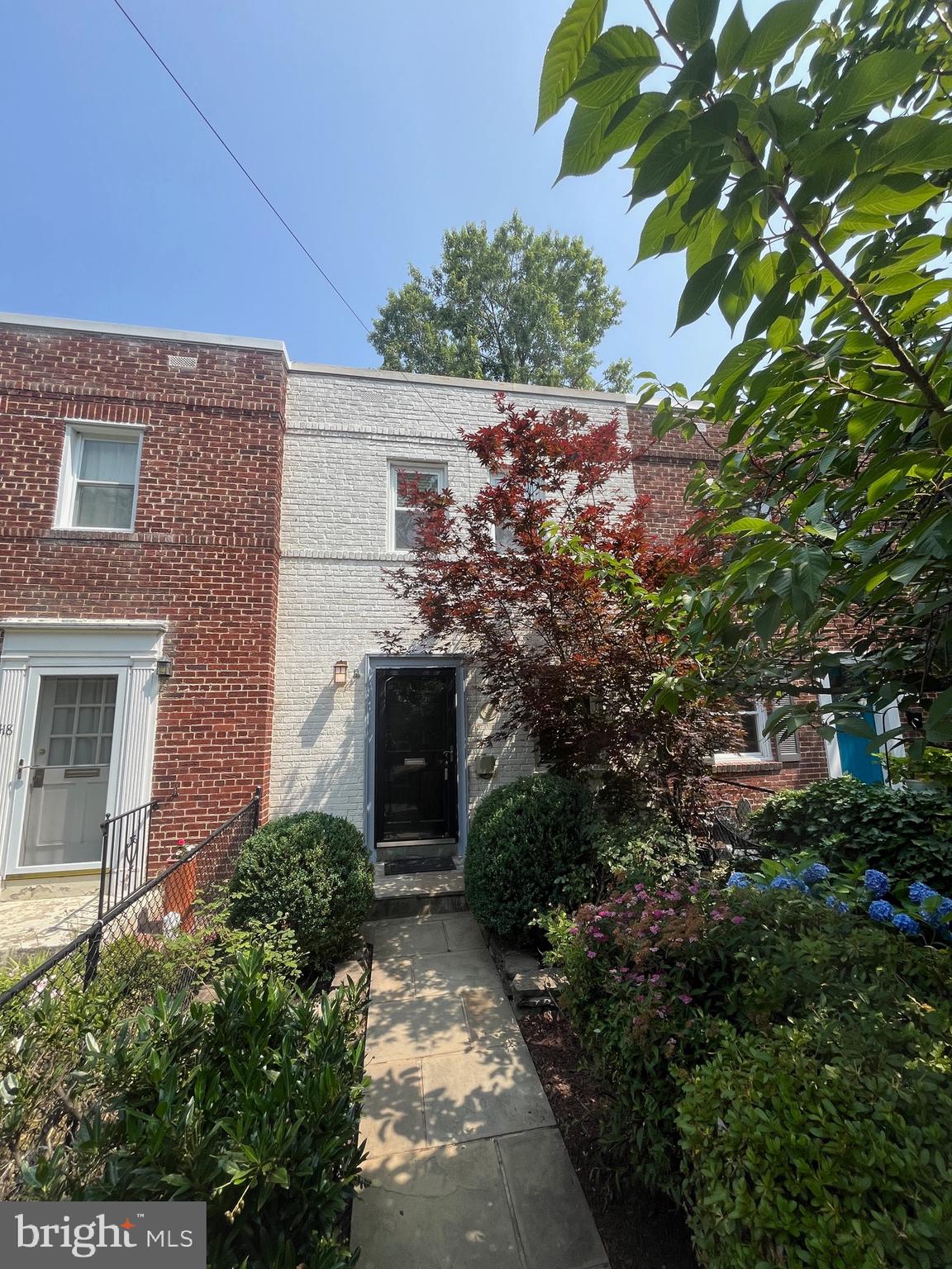 420 E BELLEFONTE AVE E