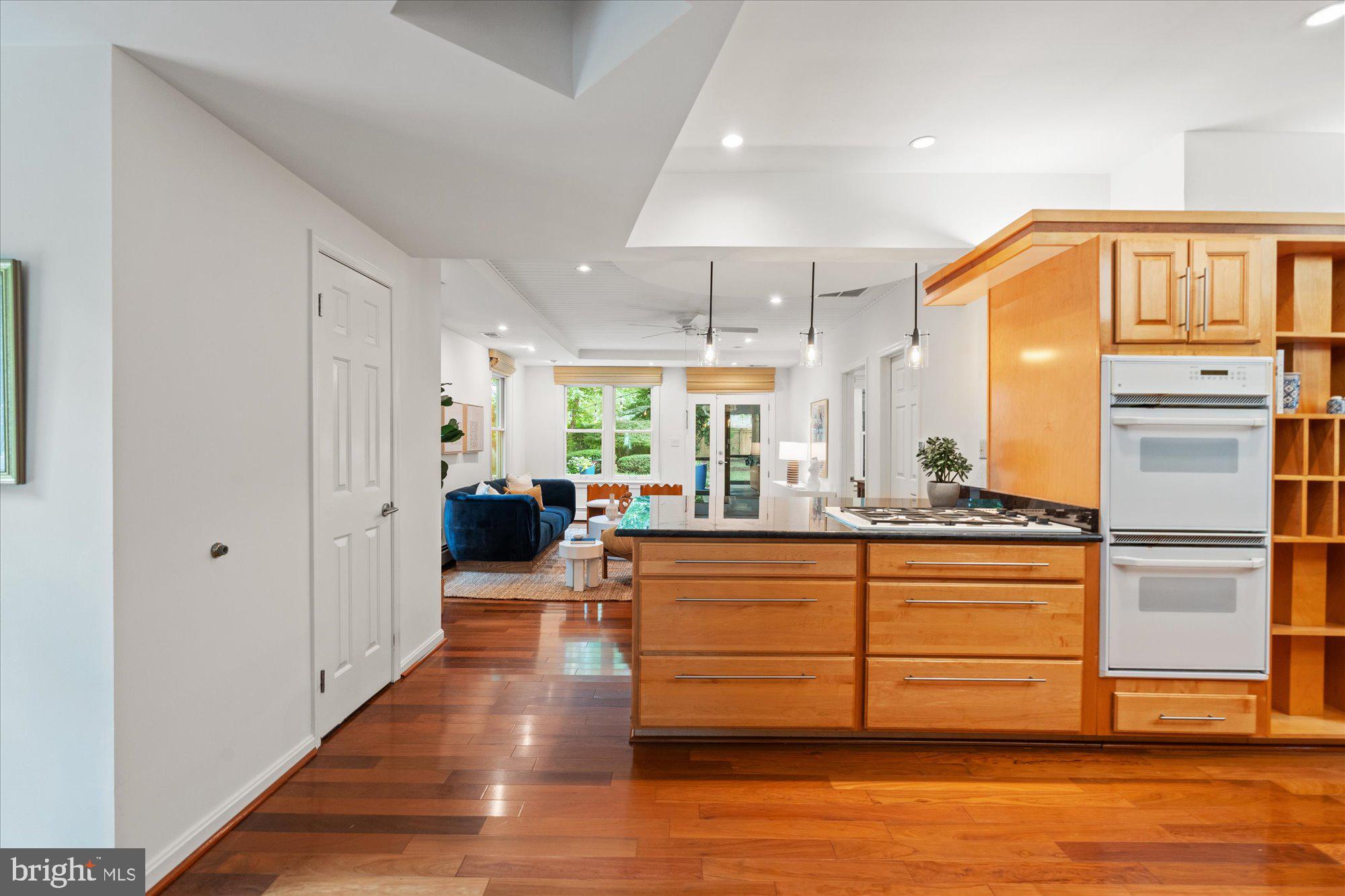 411 E Bellefonte Ave