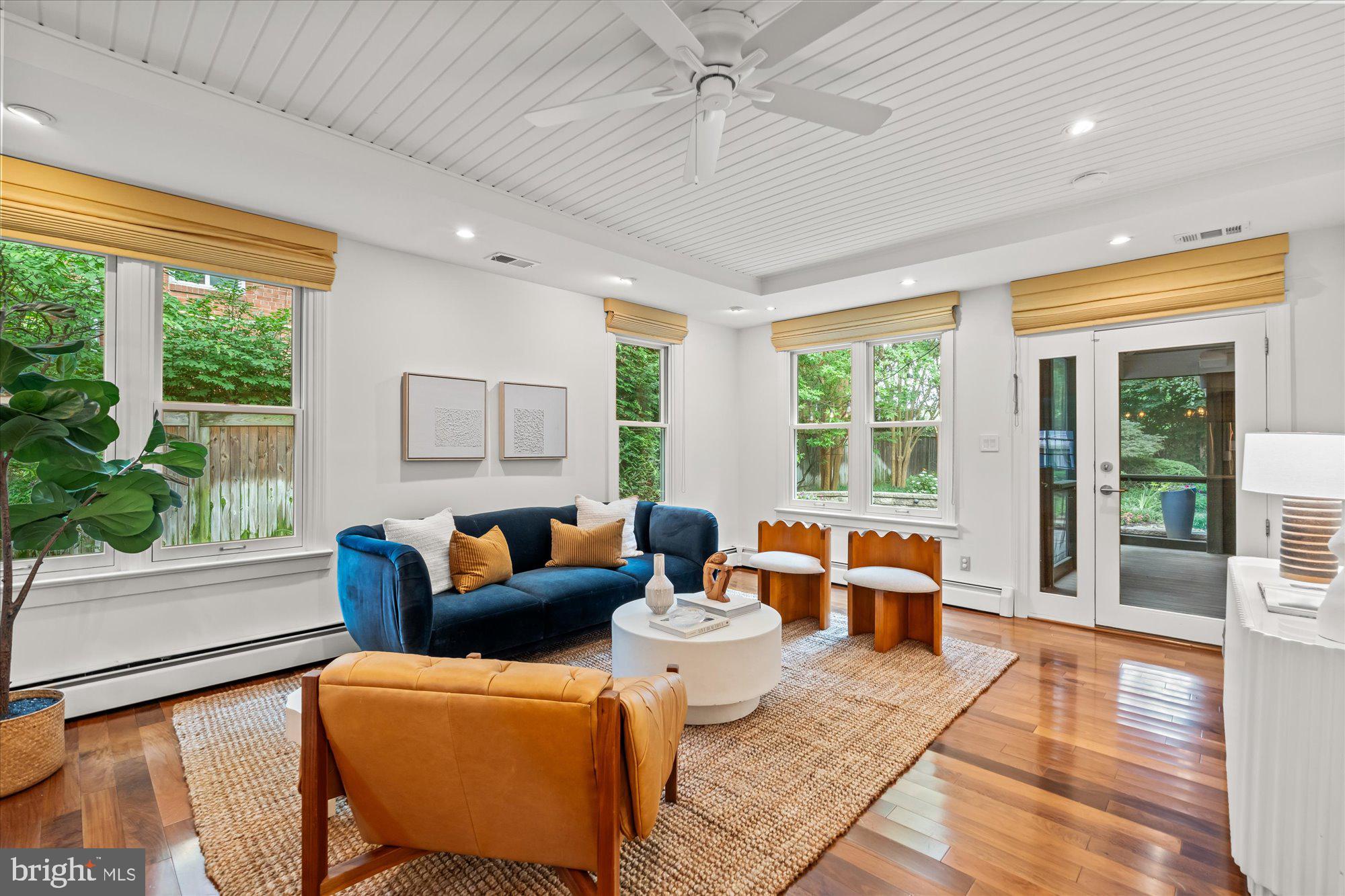 411 E Bellefonte Ave