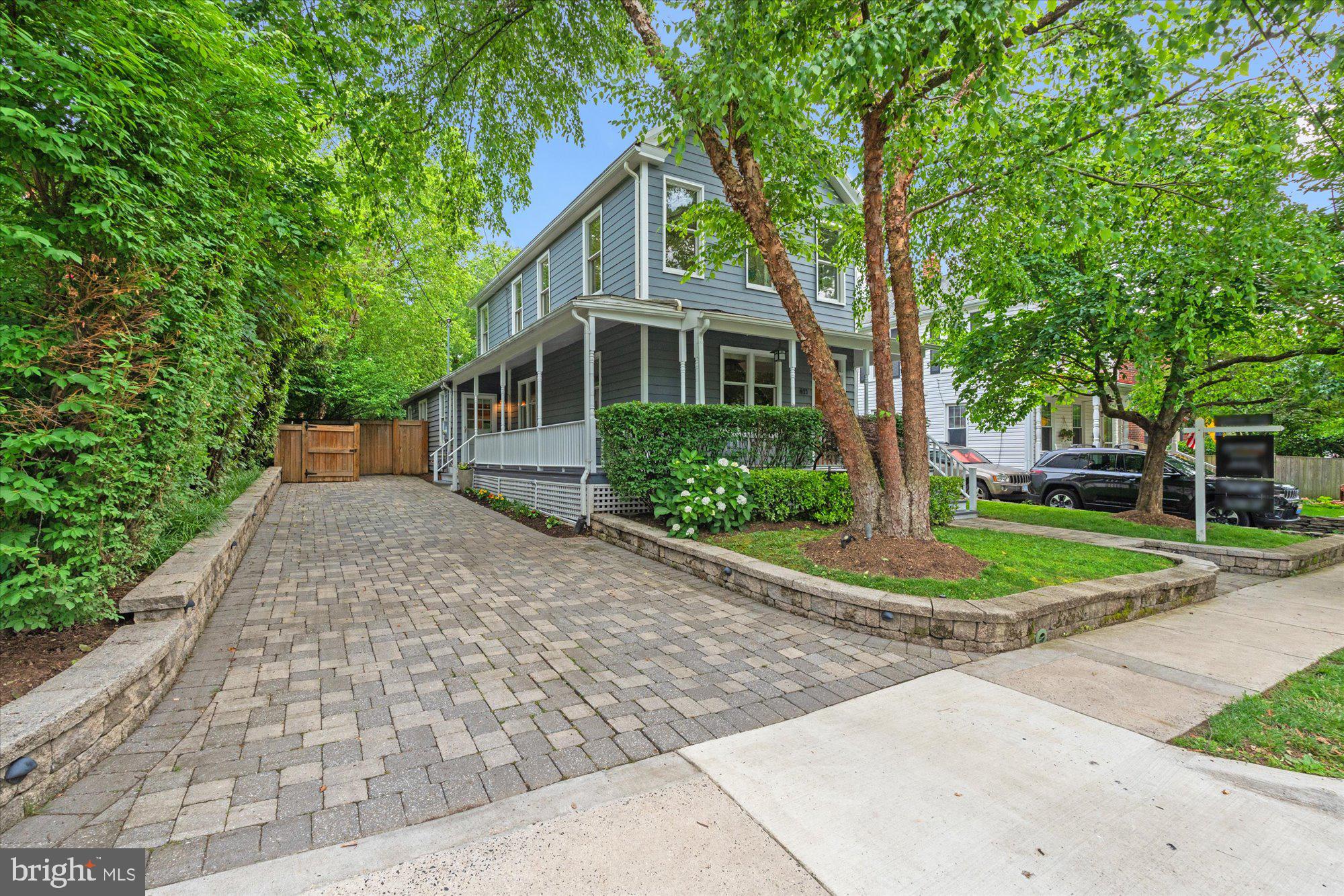 411 E Bellefonte Ave