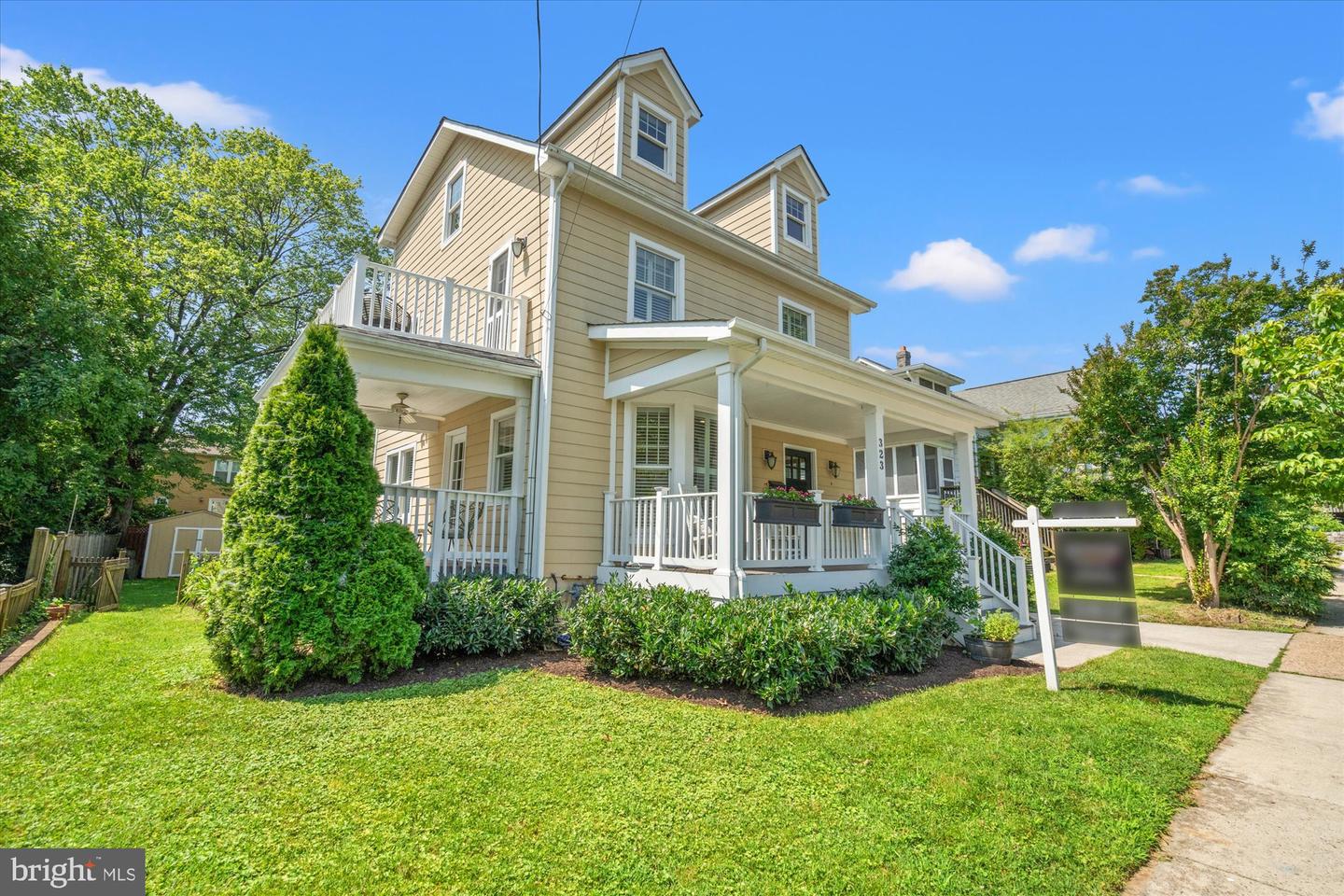 323 Clifford Ave
