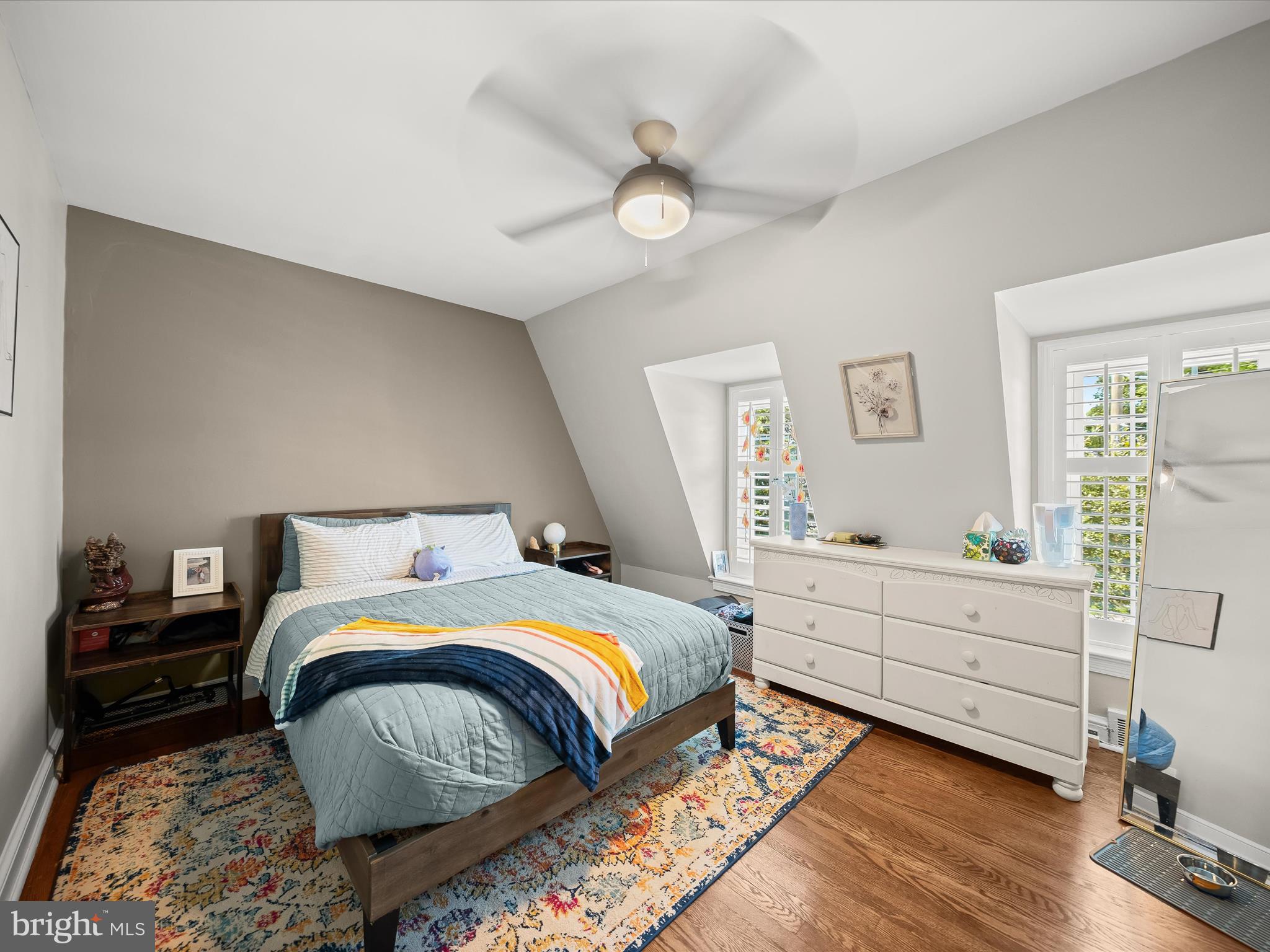 1409 MOUNT VERNON AVE