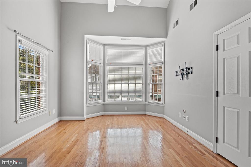 306 S FAYETTE ST