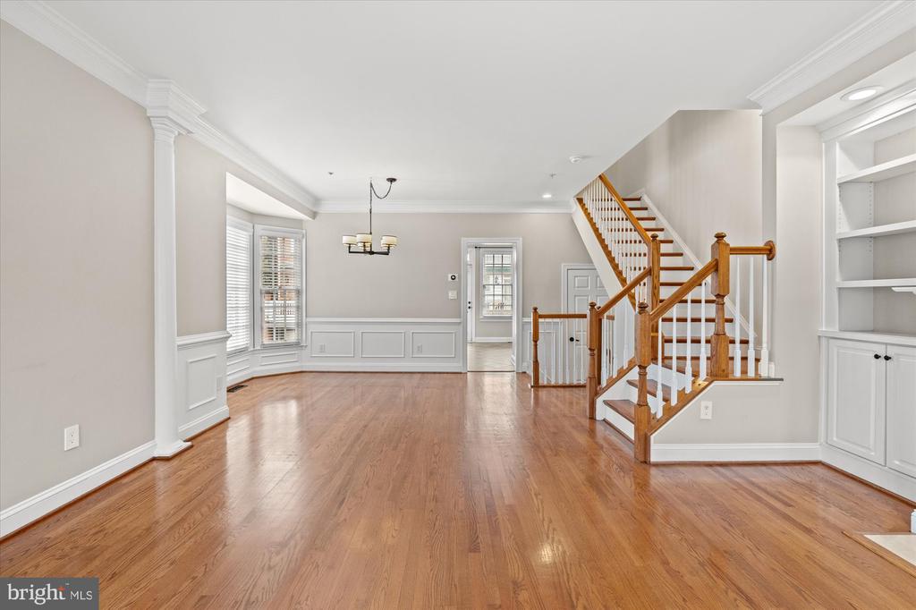 306 S FAYETTE ST