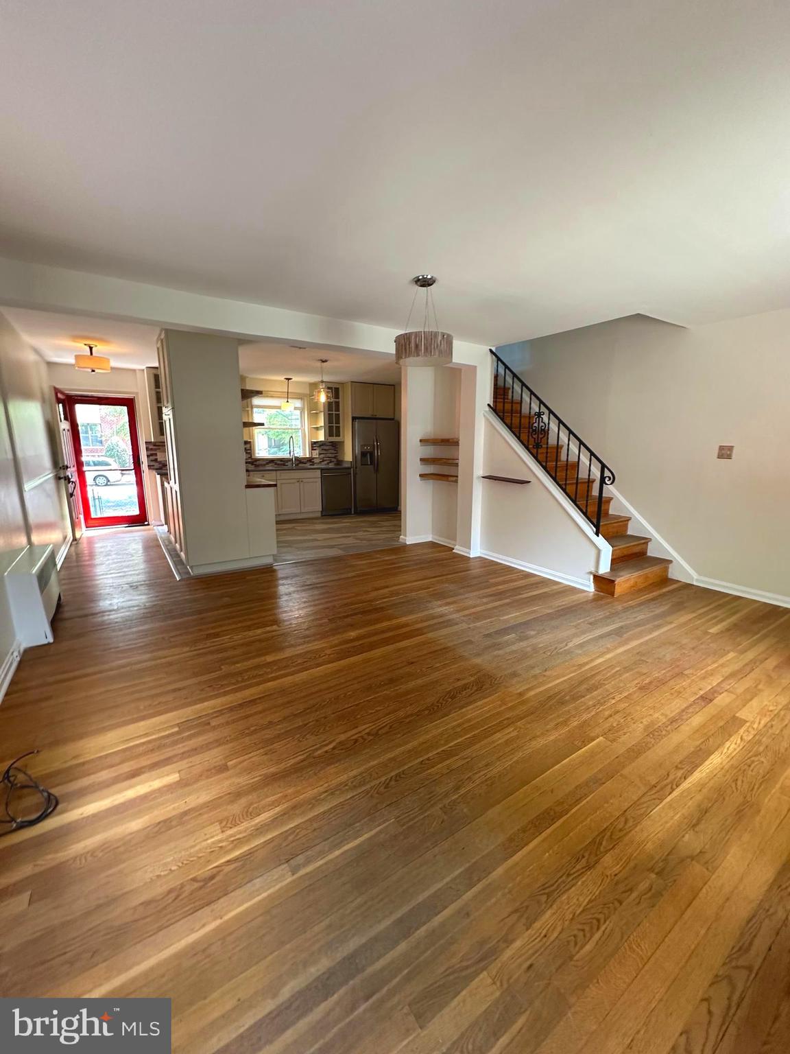 3024 MOUNT VERNON AVE