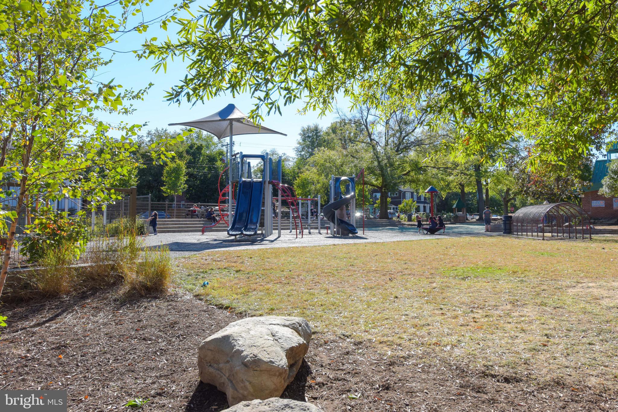 204 MASON AVE E #202