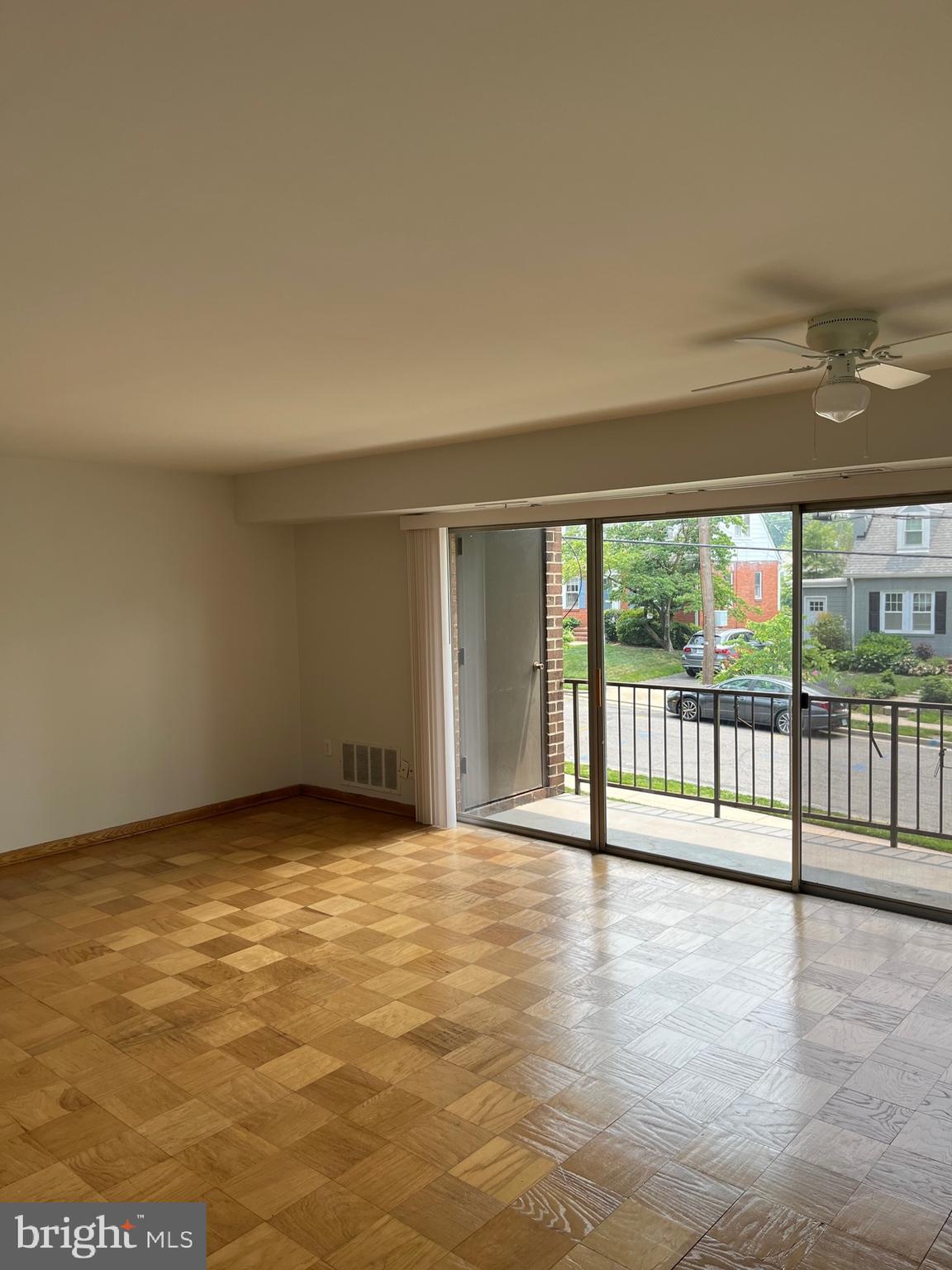 204 MASON AVE E #202