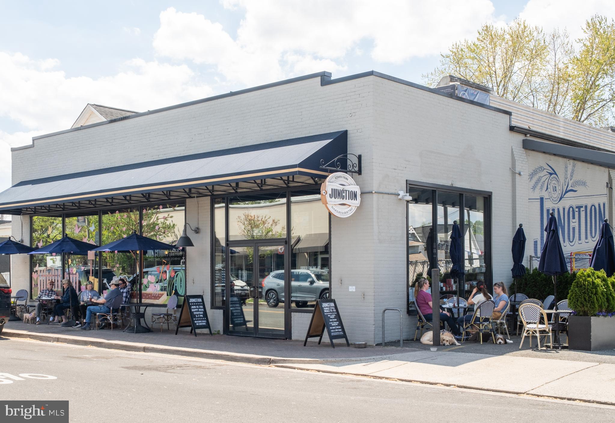 405 E Howell Ave