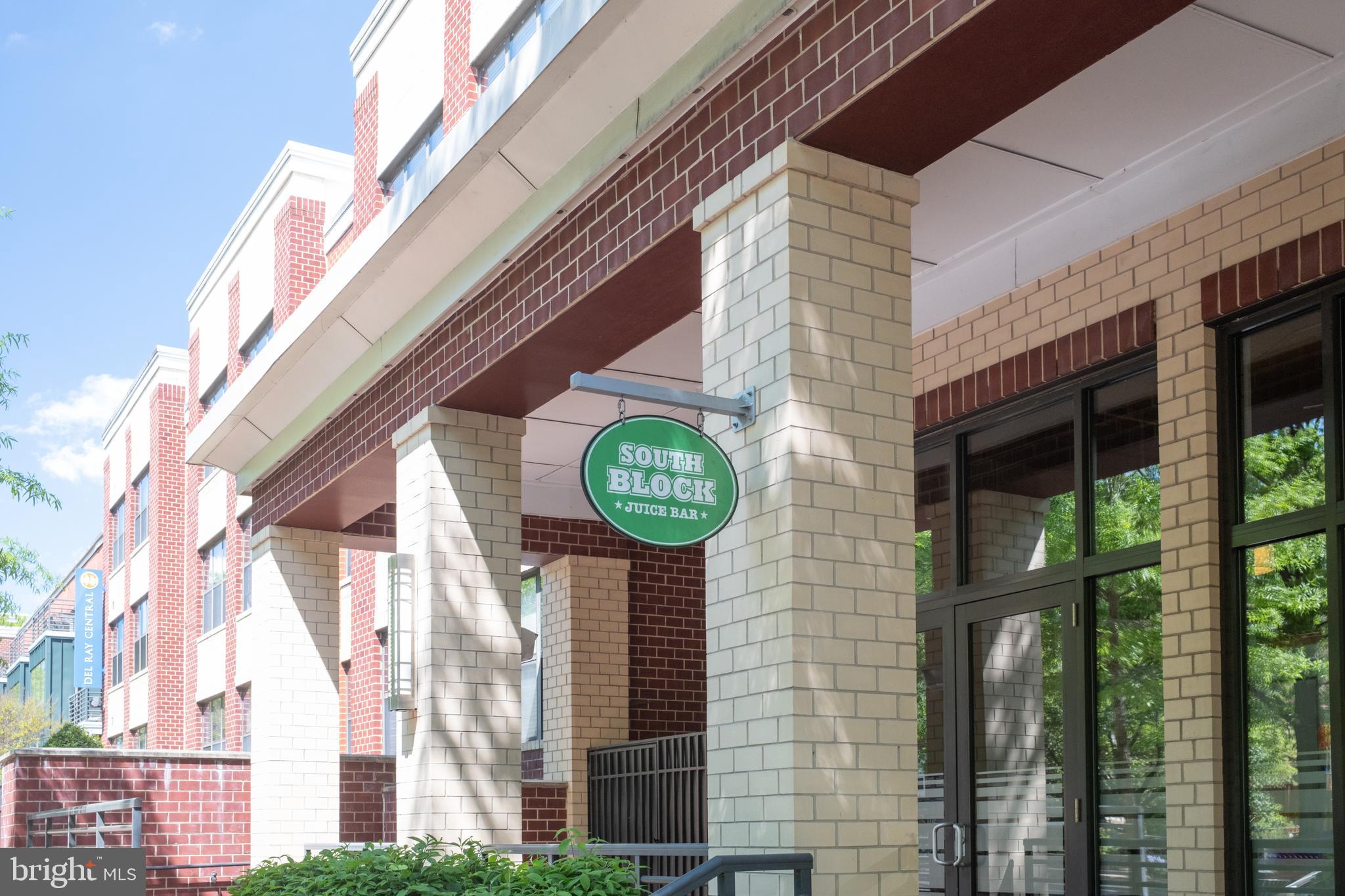 405 E Howell Ave