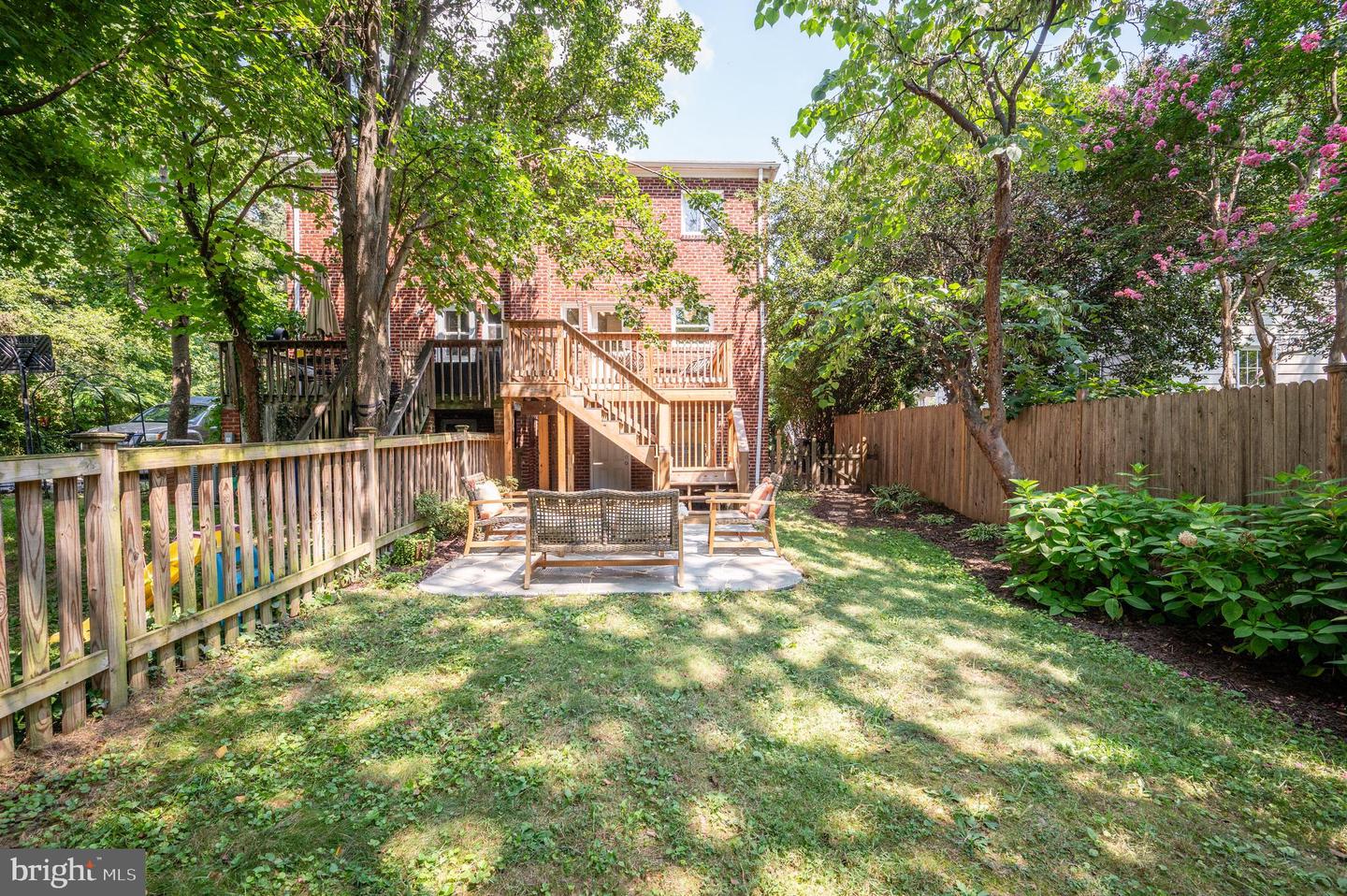405 E Howell Ave