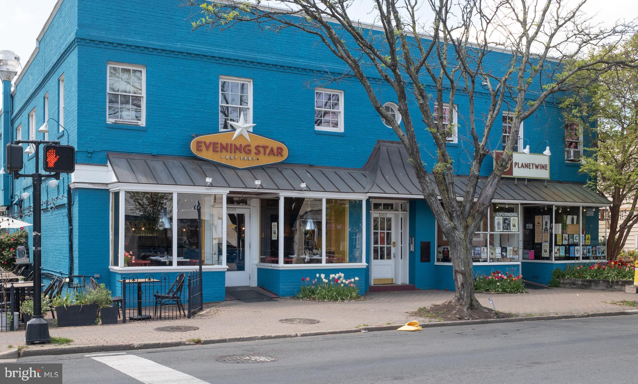 405 E Howell Ave