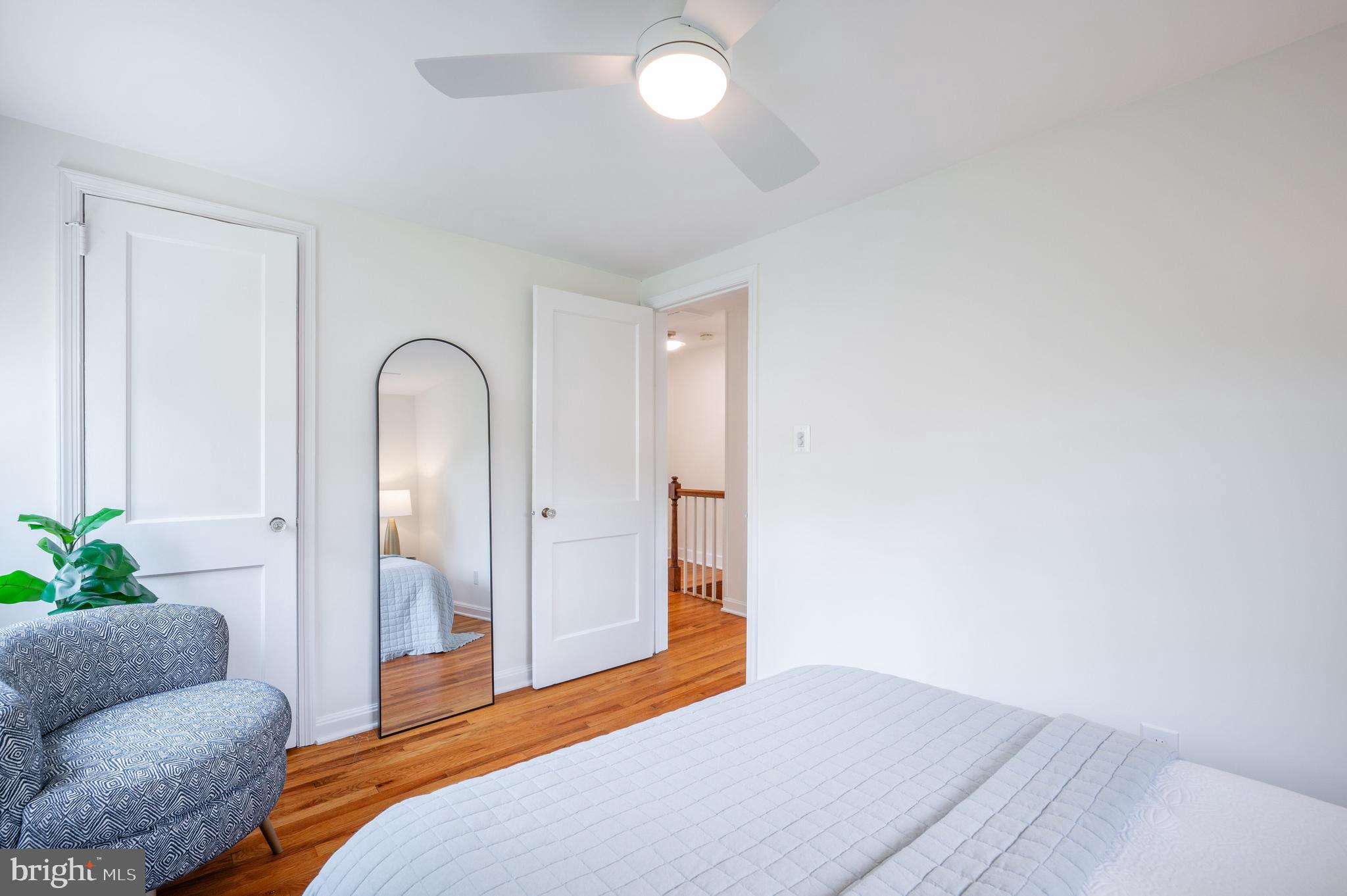 405 E Howell Ave