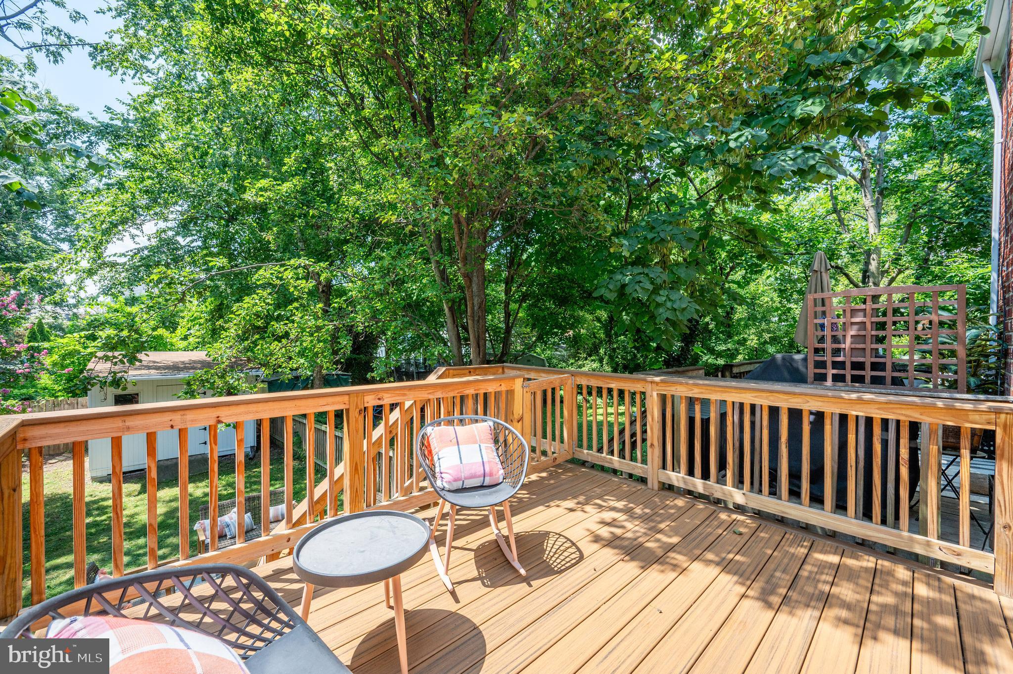 405 E Howell Ave