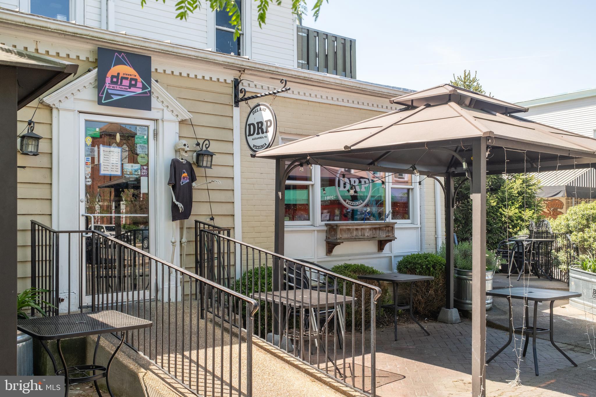 405 E Howell Ave