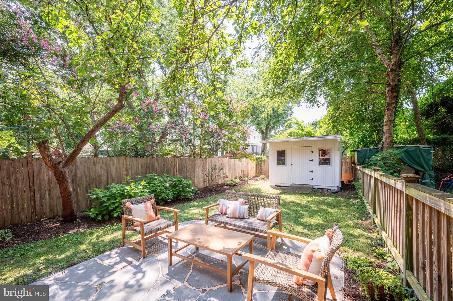 405 E Howell Ave