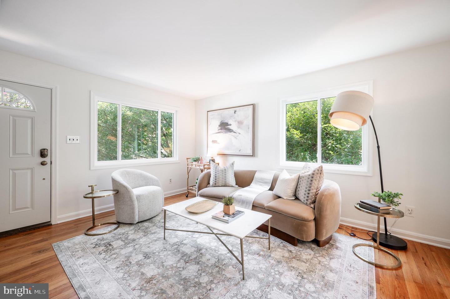 405 E Howell Ave