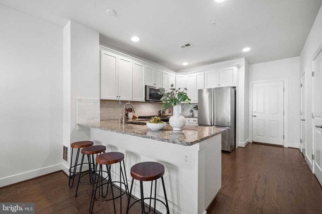 1907 MAIN LINE BOULEVARD 101