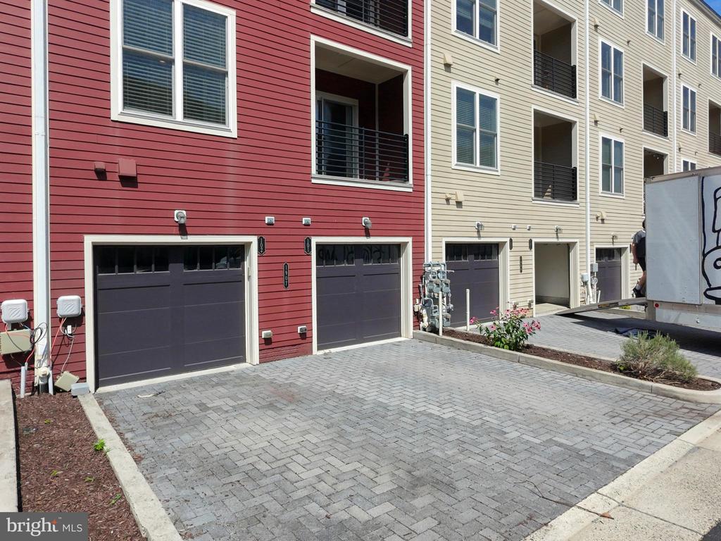 1907 MAIN LINE BOULEVARD 101