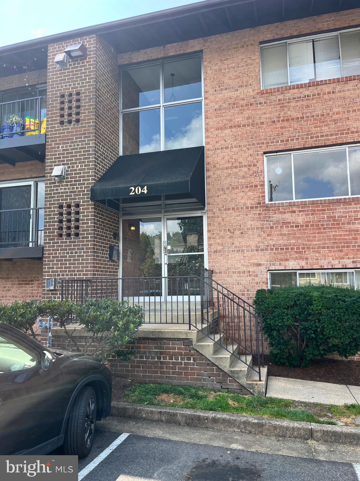 204 E MASON AVE #201