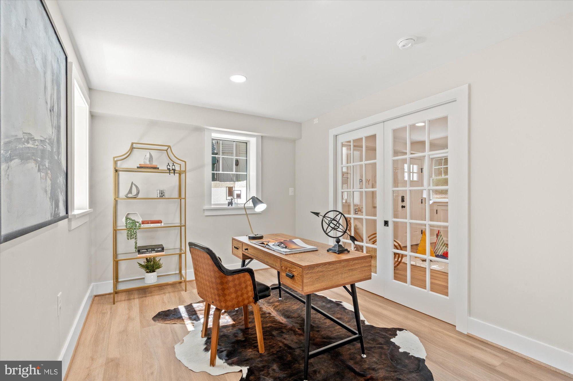 903 E TIMBER BRANCH PARKWAY