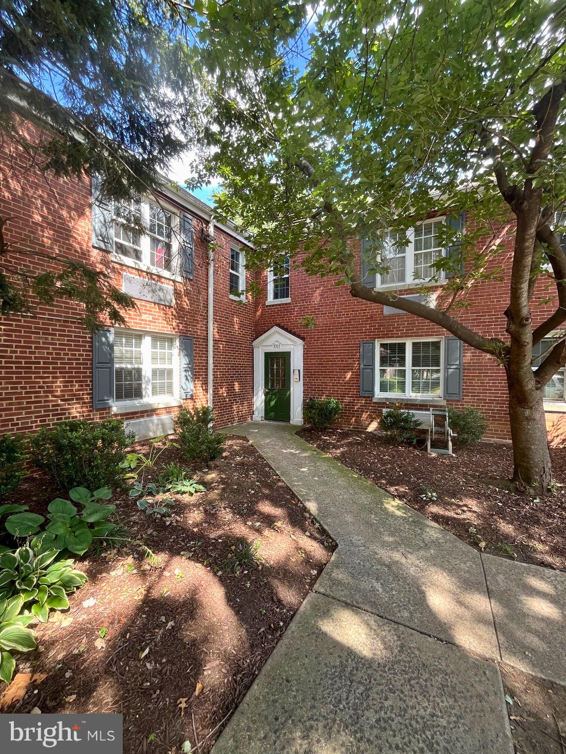 3311 COMMONWEALTH AVENUE A