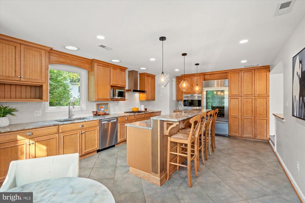 3307 CIRCLE HILL ROAD