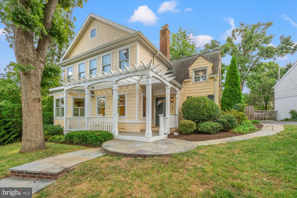 3307 CIRCLE HILL ROAD