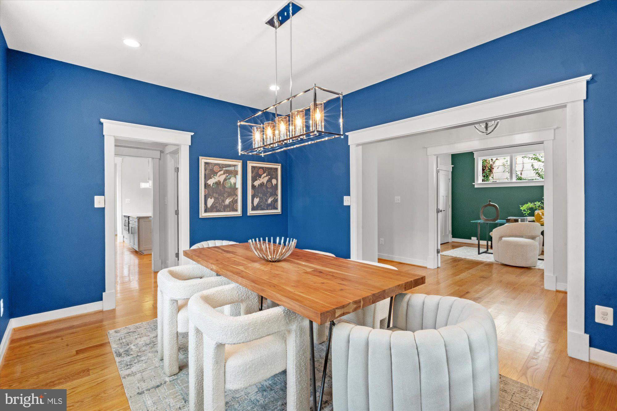 508 E CUSTIS AVENUE
