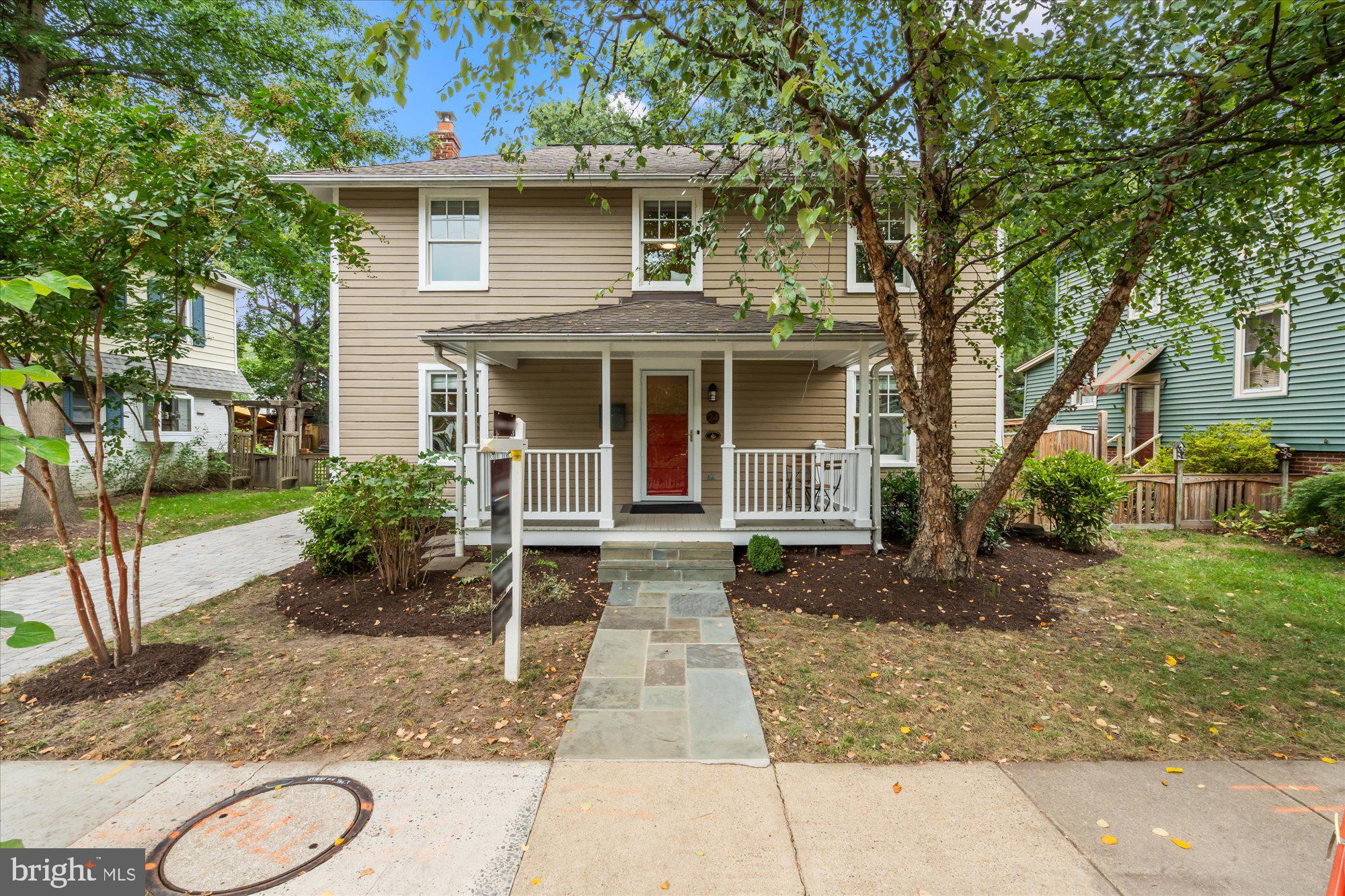 24 E BELLEFONTE AVENUE