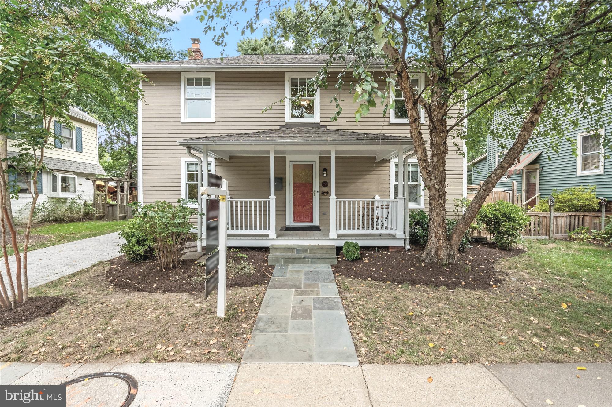 24 E BELLEFONTE AVENUE