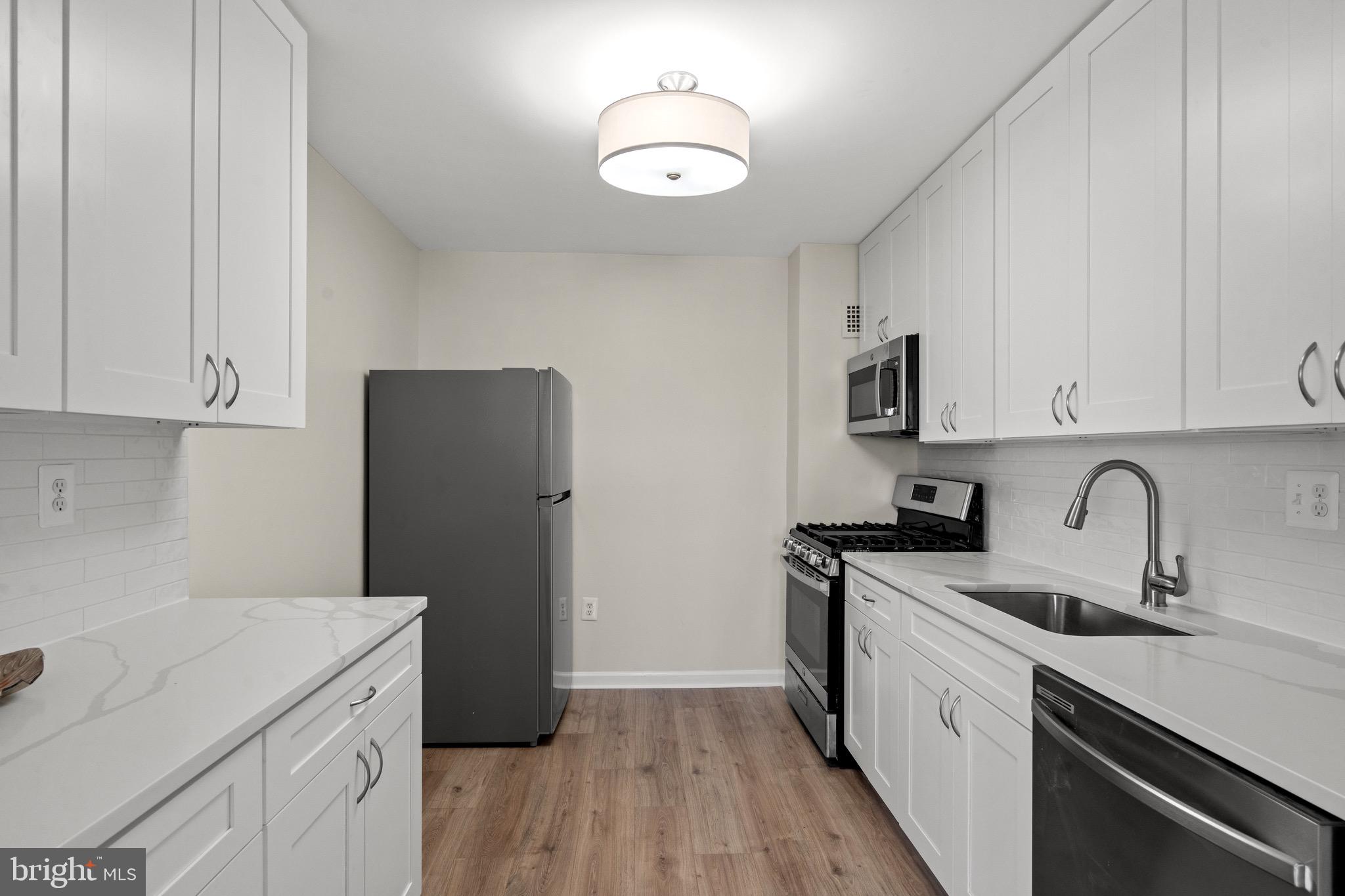 1225 MARTHA CUSTIS DRIVE 1016