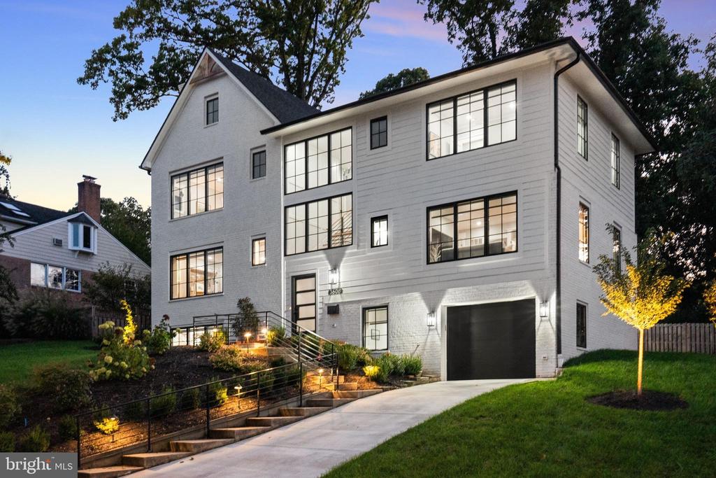 3608 ORLANDO PLACE