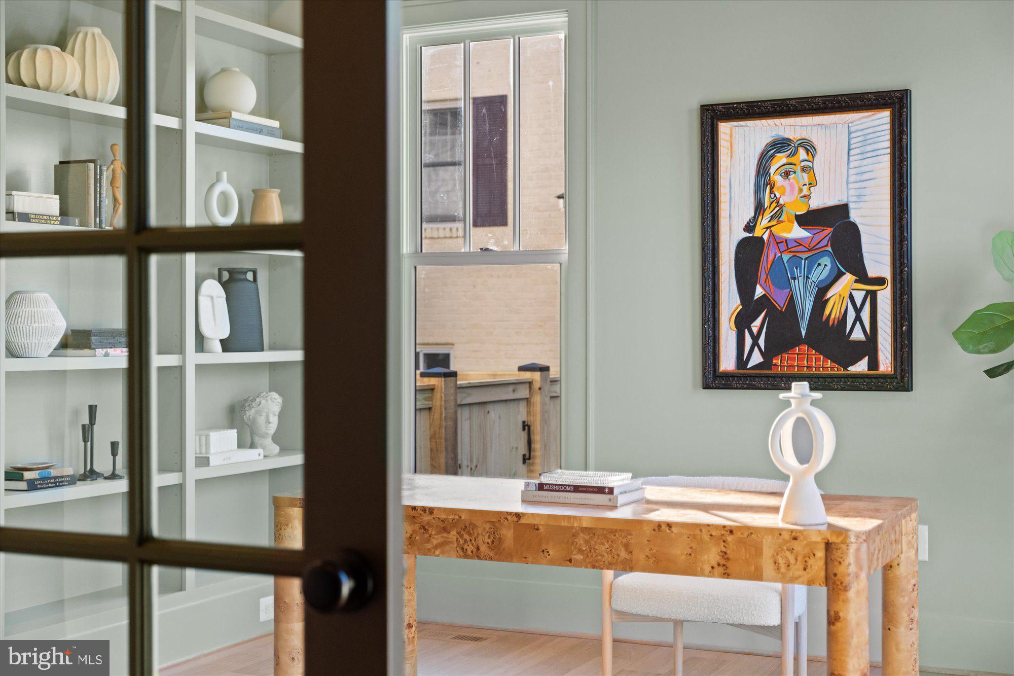 14 W BELLEFONTE AVENUE