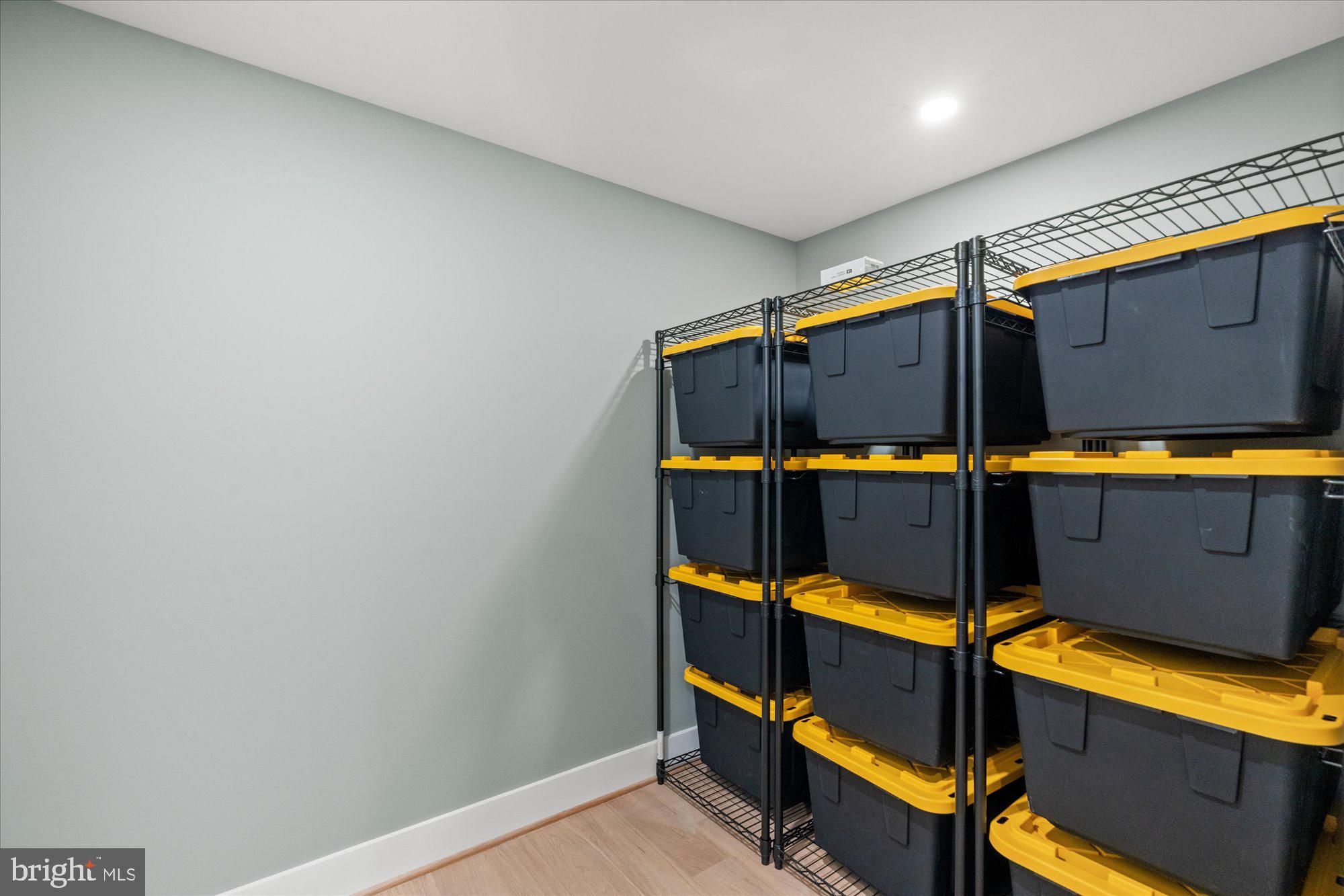 14 W BELLEFONTE AVENUE