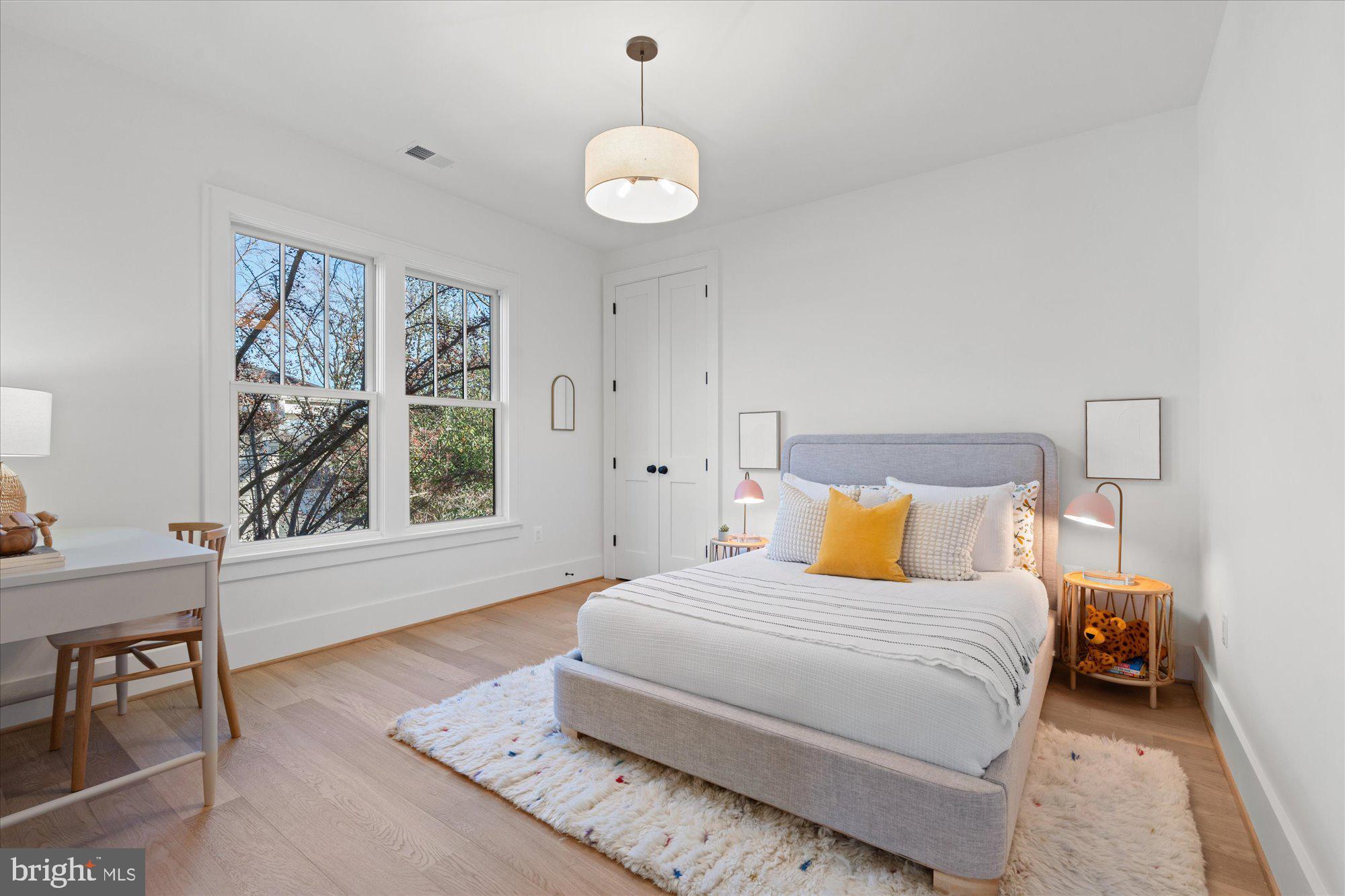 14 W BELLEFONTE AVENUE