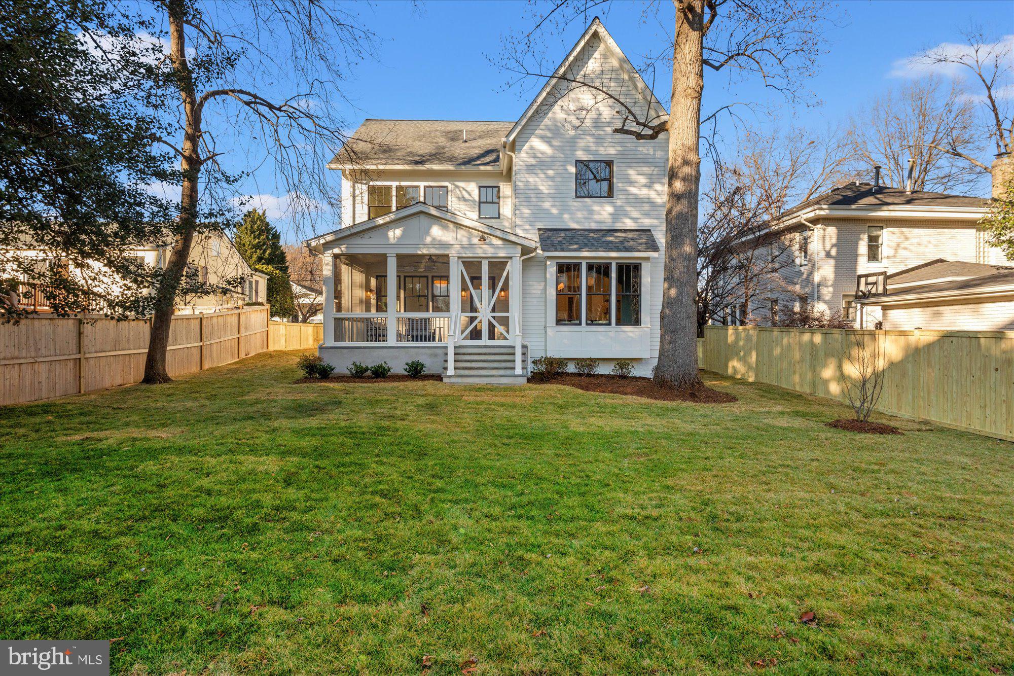 14 W BELLEFONTE AVENUE