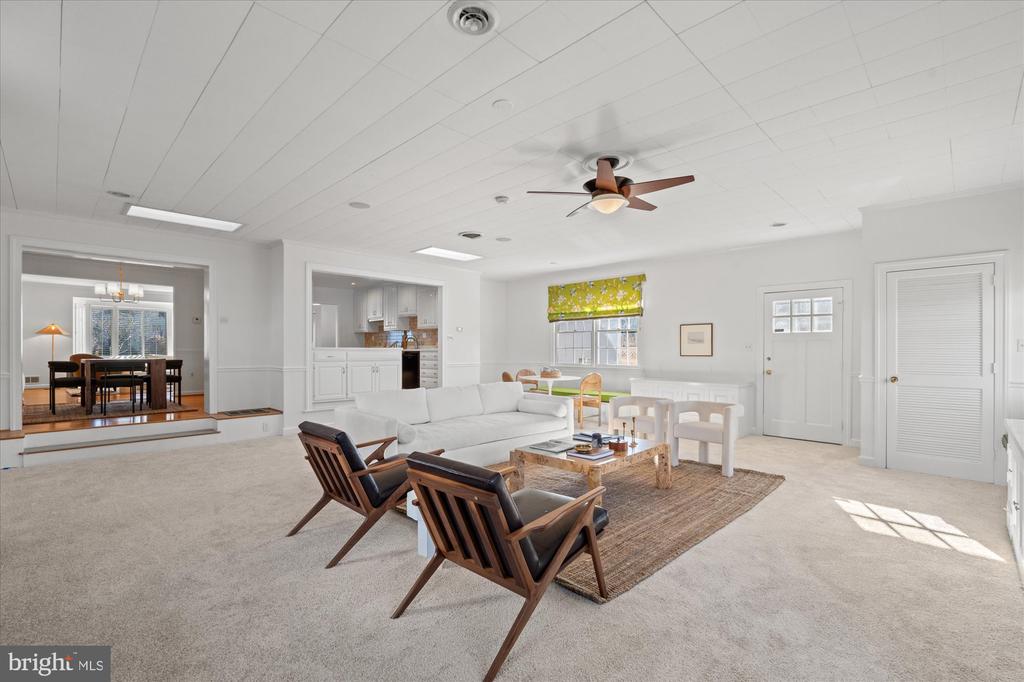 2904 FARM ROAD