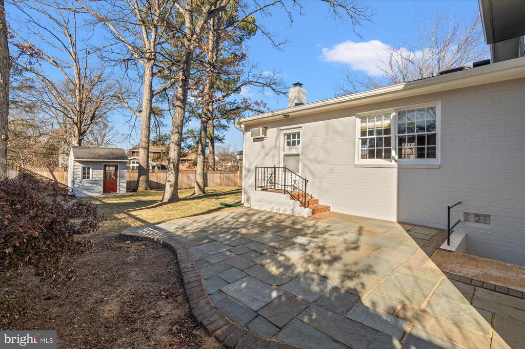2904 FARM ROAD
