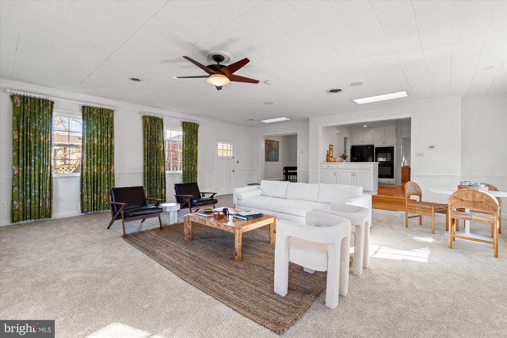 2904 FARM ROAD