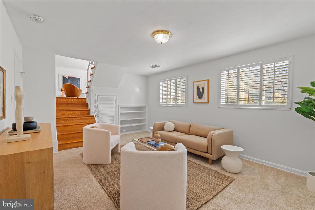 2904 FARM ROAD