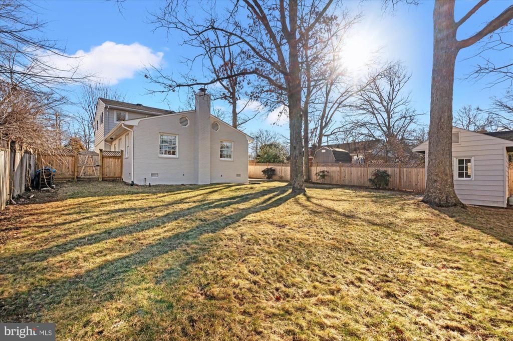 2904 FARM ROAD